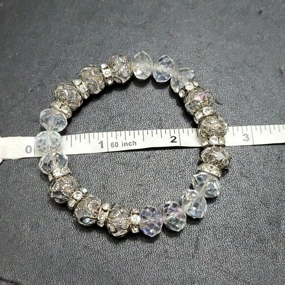 Silver tone sparkly beaded bracelet - Picture 7 of 9